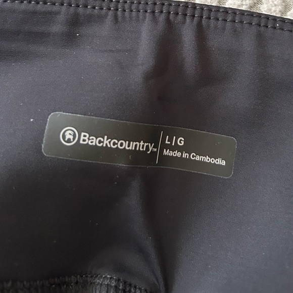 Destination Bike Short - Picture 2 of 5